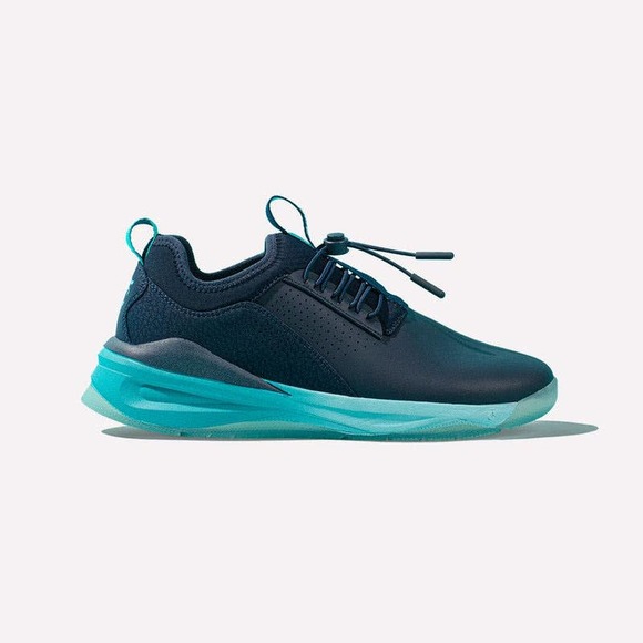 Clove Shoes - NEW Clove Limited Edition Aqua Blue Classic Shoes Sz 7 Healthcare Nursing